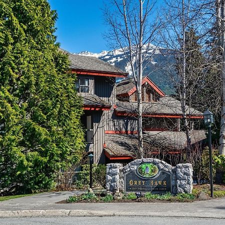 Greyhawk By Outpost Whistler Villa Exterior foto